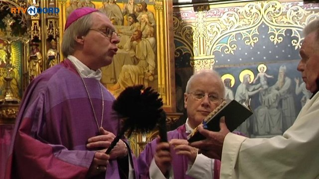 Tijd voor bezinning in Sint Jozefkathedraal - RTV Noord