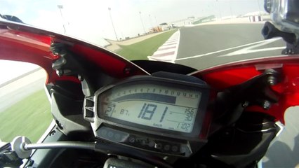 Tour de Losail commenté, à Doha au Qatar, en Honda CBR 1000 RR SP