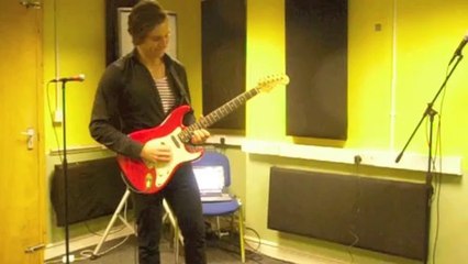 Paul Dennis Hotel California Solo