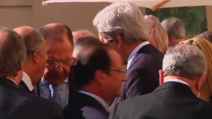 Few signs of progress on Ukraine as major powers meet in Paris