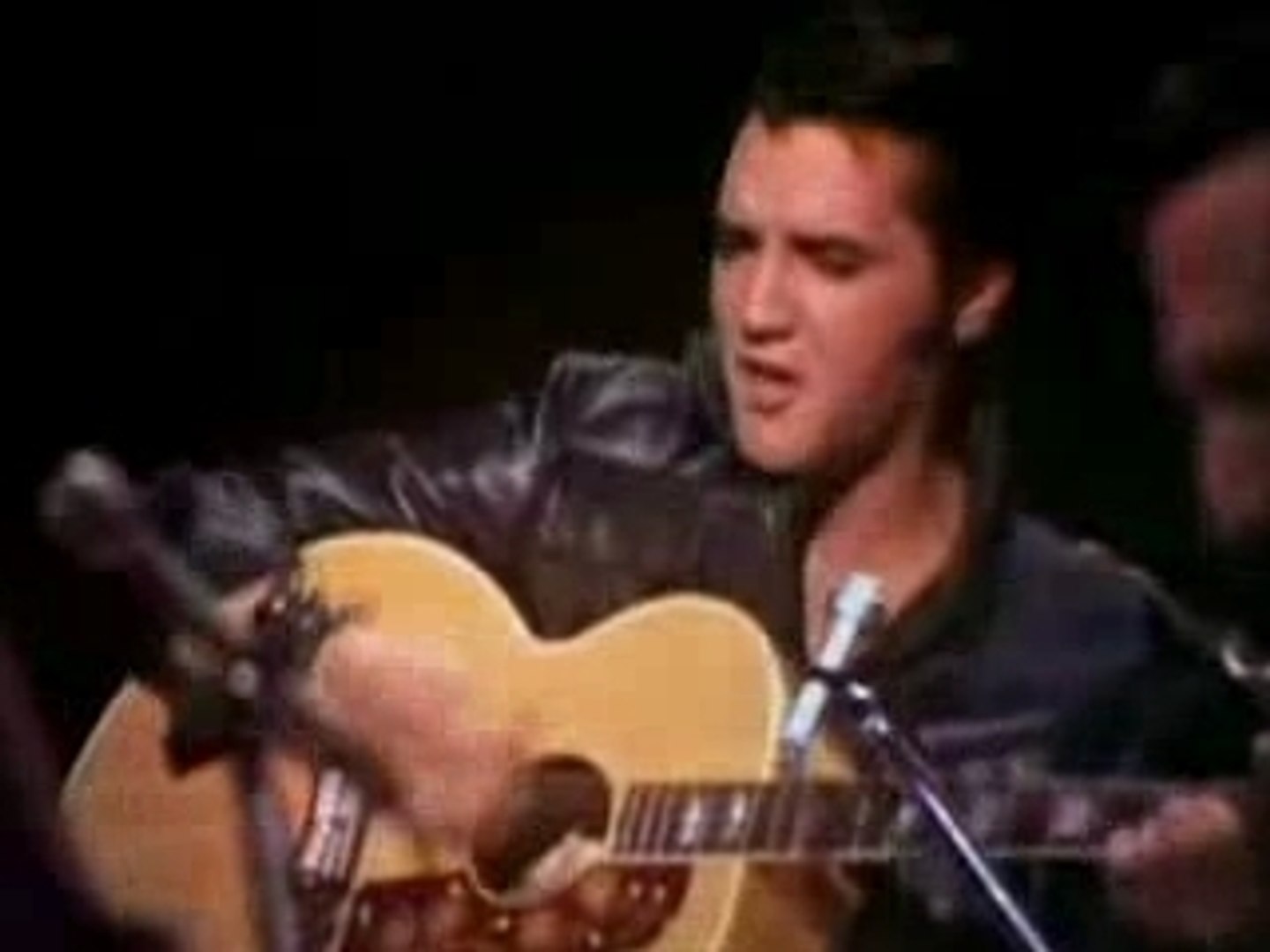 Elvis Presley That S All Right Mama Video Dailymotion