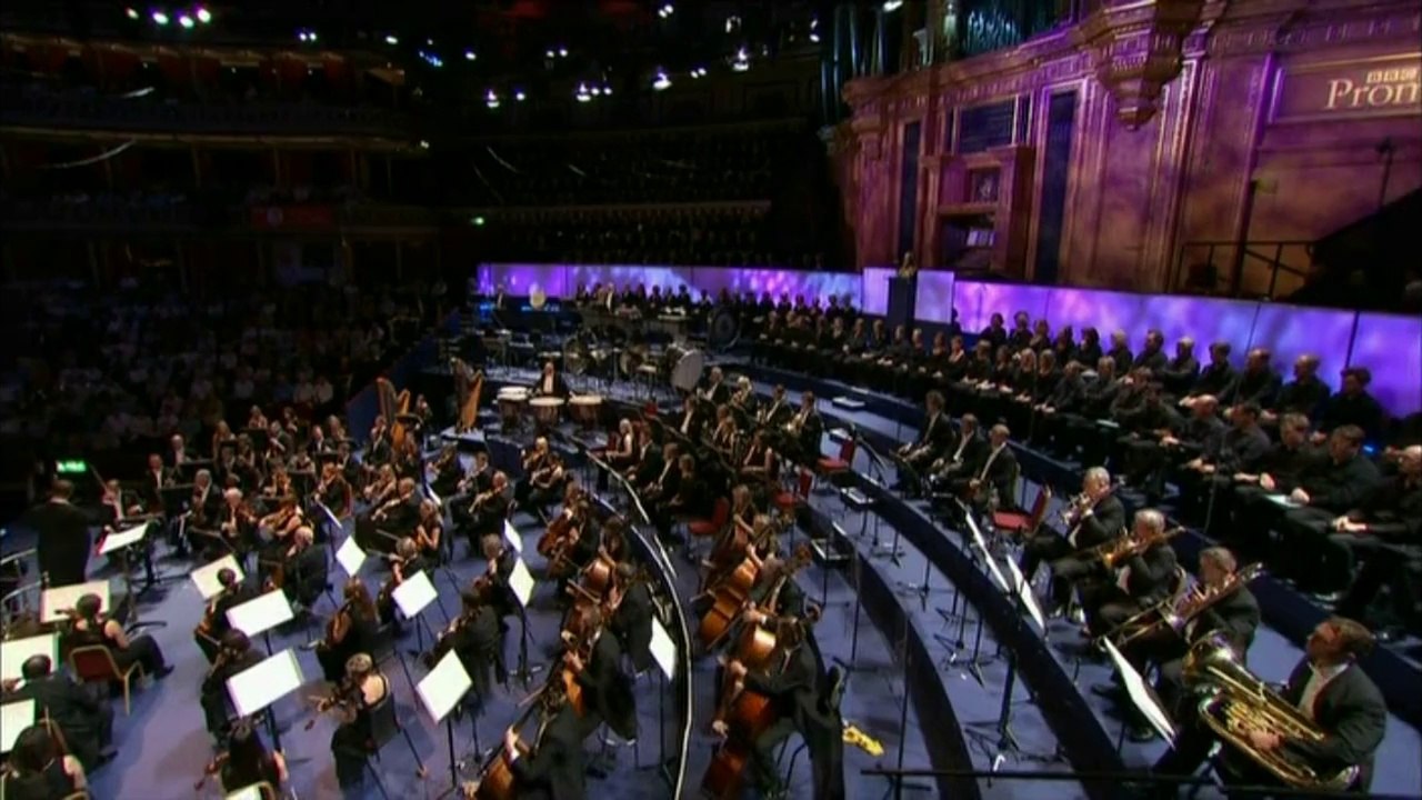 Stephen Hough - Lutoslawski - Variations on a Theme by Paganini