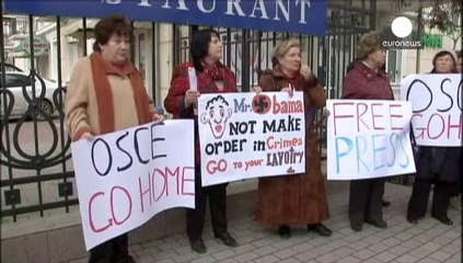 El enviado de la ONU a Crimea suspende su misión tras ser intimidado por hombres armados