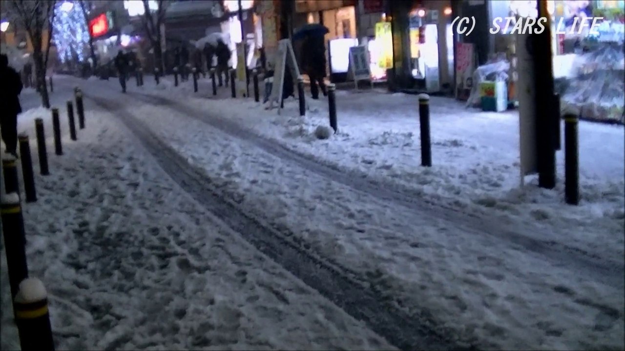 45年ぶりの大雪に二度も見舞われた日の夜の東京都内 [ 2014.02.14 ]