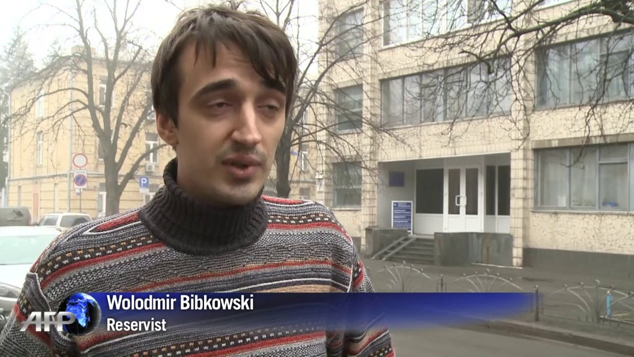 Krim-Krise: Junge Ukrainer melden sich freiwillig zur Armee