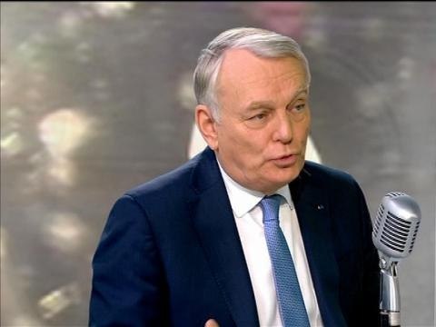 Ayrault: la baisse des fonctionnaires, ça dépendra des services - 06/03