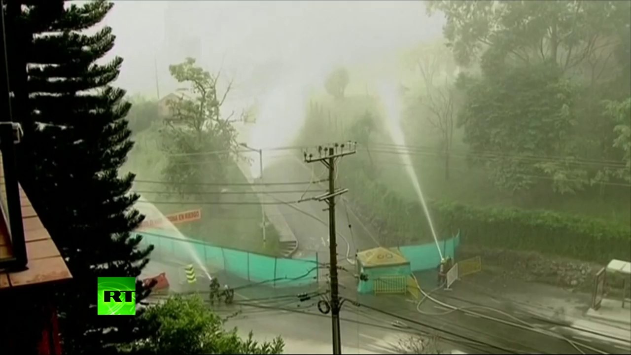 Controlled Collapse: Demolition of 20-story apartment block in Colombia