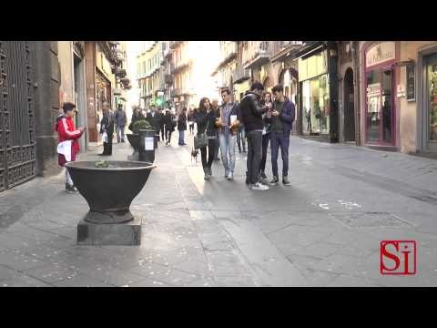 Napoli - Degrado Via Chiaia, l'allarme dei commercianti (05.03.14)