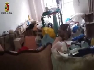 Napoli - Segregata in casa dalla madre per 8 anni (28.02.14)