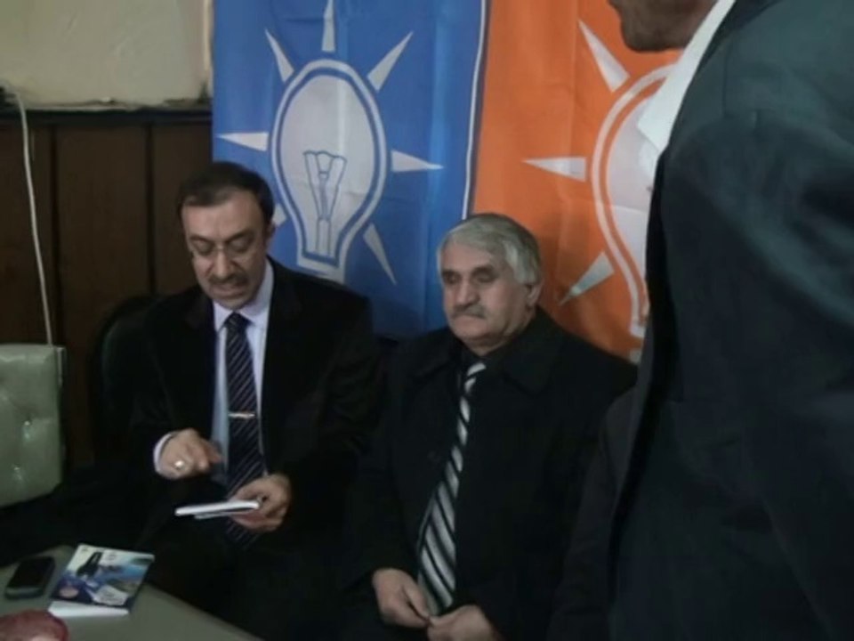 EFE, AĞRI AK PARTİ'YE KATILAN  VE BELEDİYE BAŞKANI  HASAN ASLAN'I DESTEKLEYEN PROGRAMDAYDI