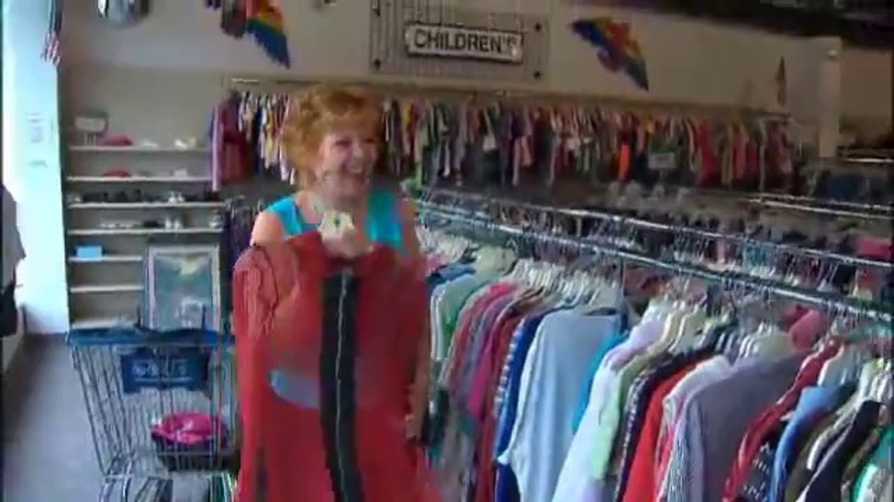 Le pire rire du monde : elle fait le bruit d'un klaxon!