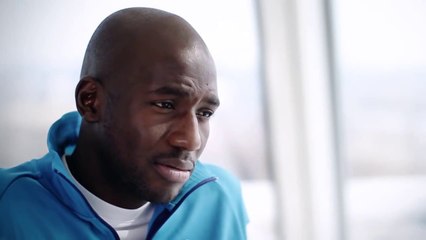 La présentation du nouveau maillot extérieur de l_équipe de