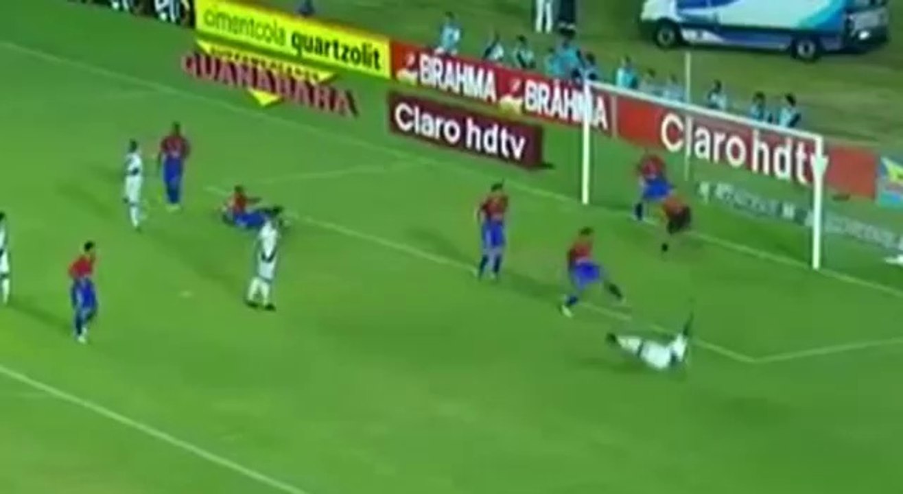 La volée de Rafael Vaz