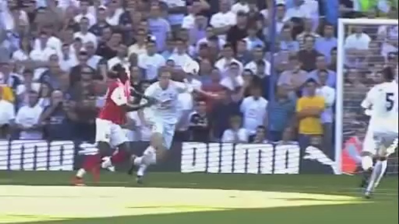 Adebayor Tottenham Arsenal 1 3