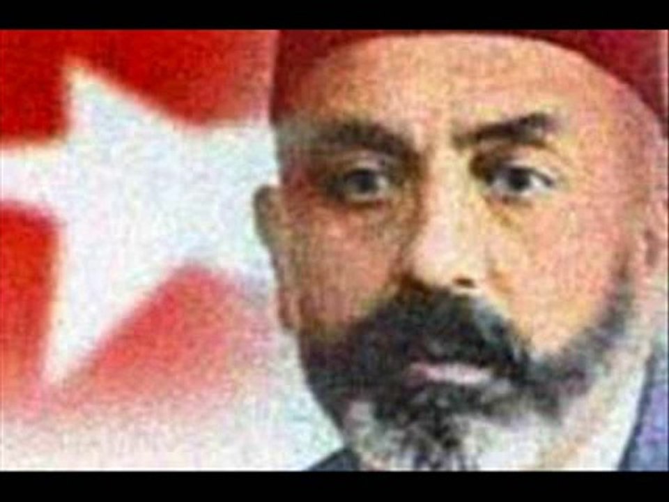 1YouTube - mehmet akif ersoy şiir safahat çanakkale şehitleri