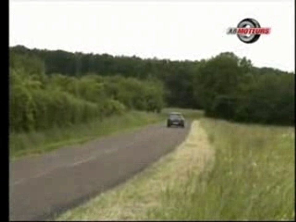 clio gr A   pilote jean ragnotti