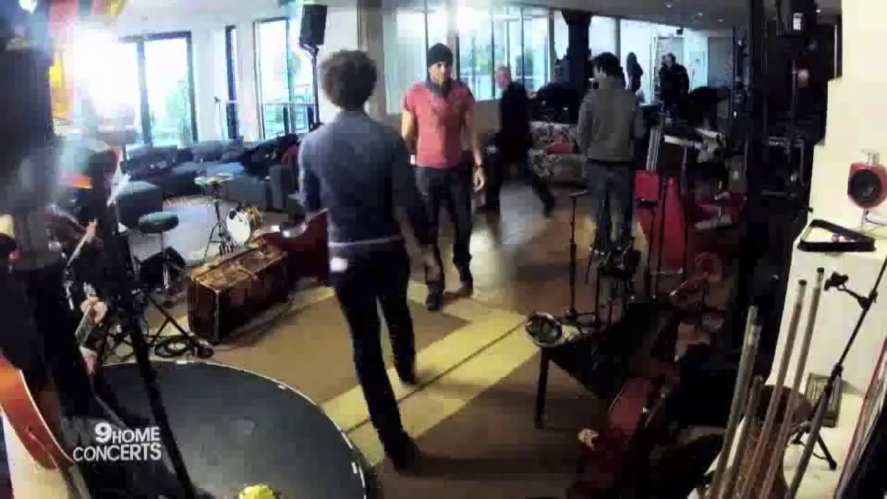 Camille -  Allez Allez Allez (W9 HOME Concerts)