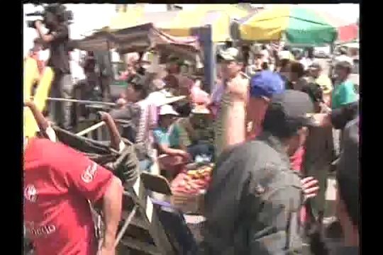 Noticias de las 6: Carmen Omonte no renunciará al Ministerio de la Mujer (1/2)