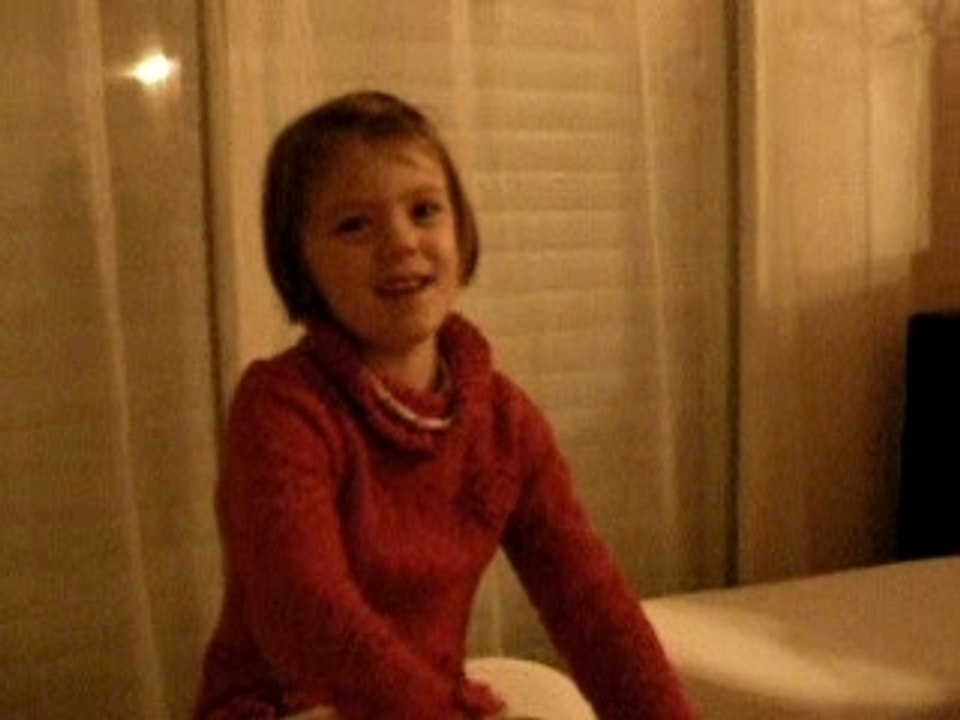 Marion chante pour Tata Lucie