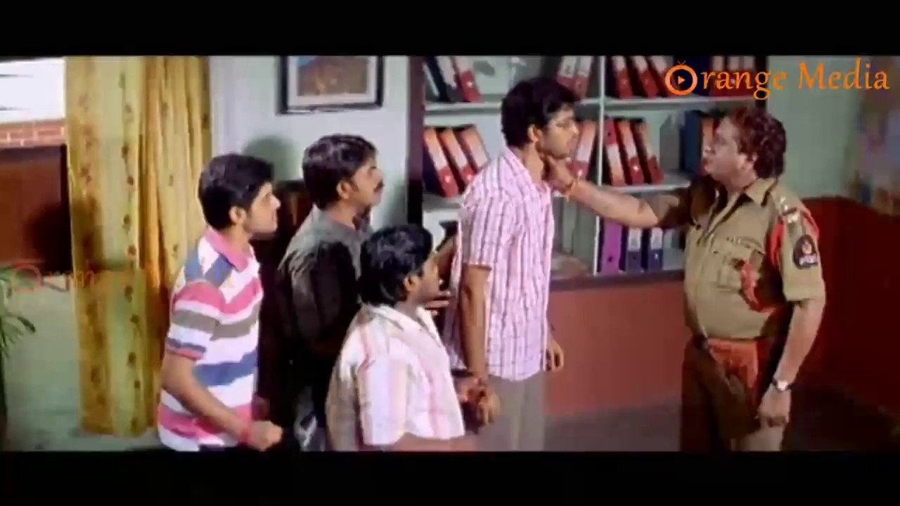 Bala Aditya And Suman Shetti Going To Gundu Hanumanta Rao  Barbar Shop From Roommates Movie
