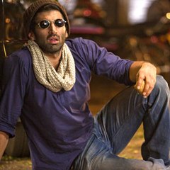 Aditya Roy Kapoor Disappointed Over Alcoholic Image Controversy 🍷