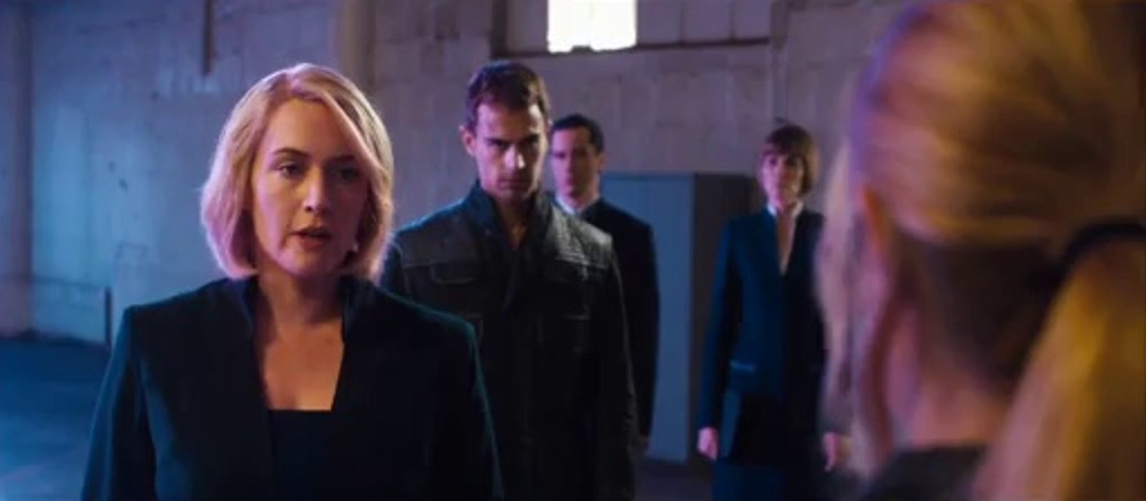 Divergent - Beauty In Your Resistance - Shailene Woodley vs Kate Winslet