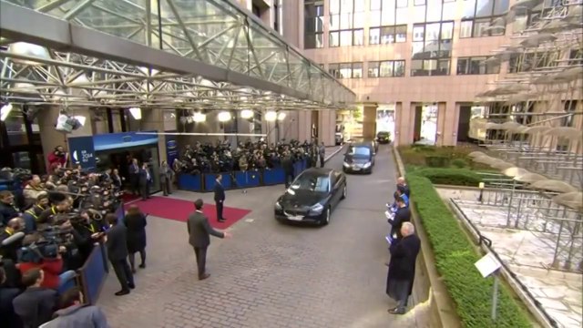 Bruxelles - Renzi al vertice straordinario dei capi di Stato e di Governo (06.03.14)