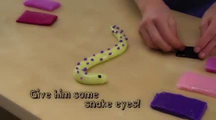 Lumi Dough - Let's Make a Snake That Glows in the Dark