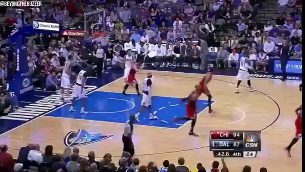 Chicago Bulls Joakim Noah Gets Mad At Tony Snell For Not Chest Bumping Him!