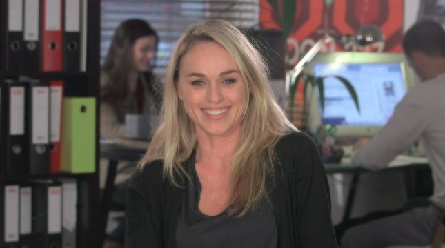 Campagne 2013 Aider Plus Loin - Cécile de Menibus, prête à partir en mission humanitaire