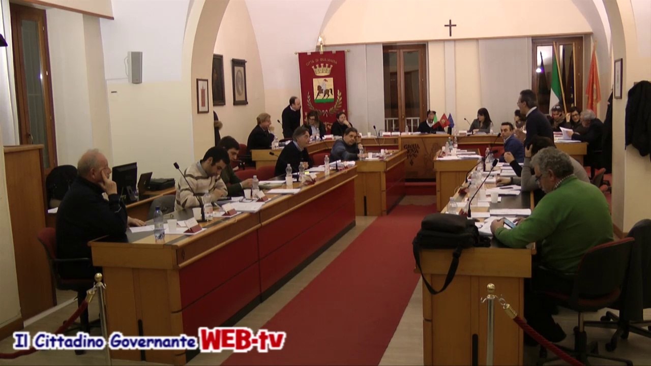 Consiglio comunale 10 febbraio 2014 punti 8 e 9 modifiche regolamenti entrate e tarsu replica Andrenacci