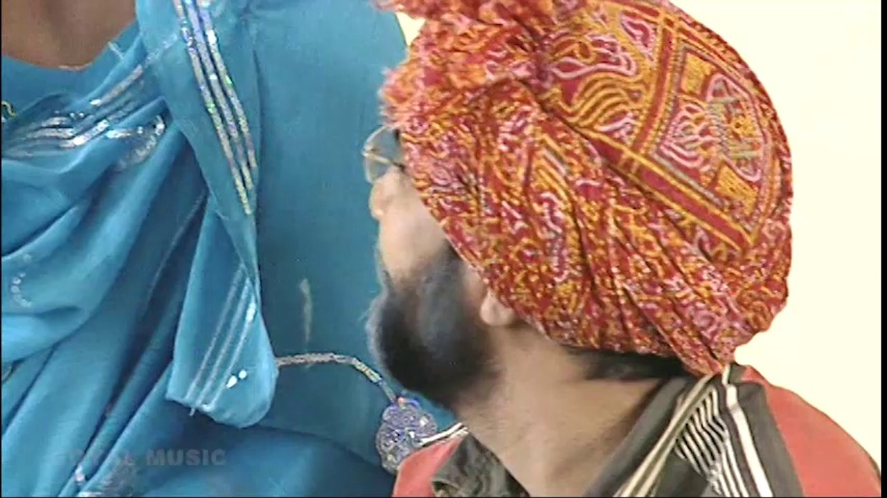 Gurdev Dhillon-Bhajna Badal Gaya-Mainu Budi Pasand Aa