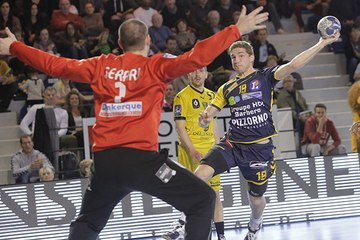 SRVHB/USDK: Magnifique Kun-Fun de Miro Jurka