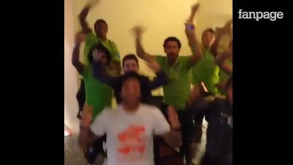 HULK PERDE ALLA PLAYSTATION...SBEFFEGGIAMENTO DEI COMPAGNI