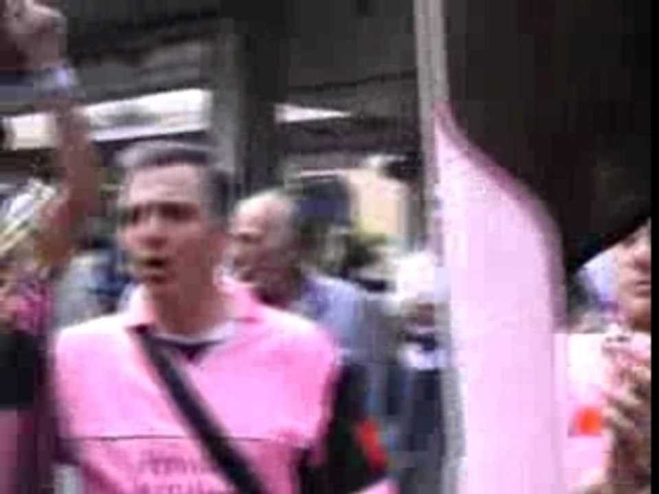 Coro sulle note dell'amico è