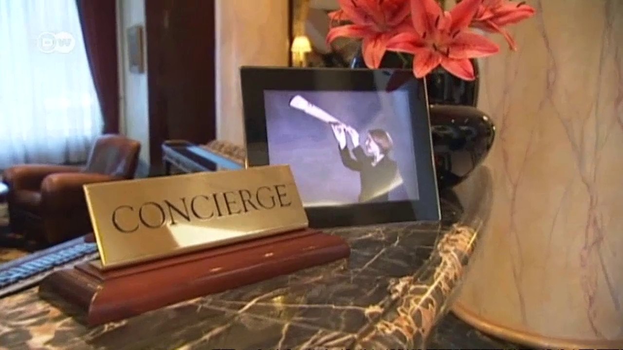 "Die Urlaubsprofis" (6): Der Concierge | Euromaxx