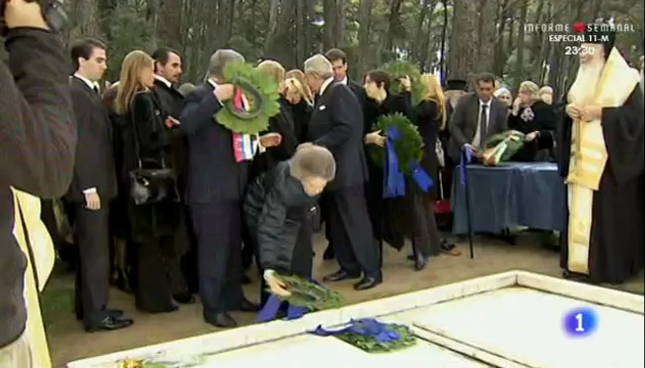 Las familias reales de Grecia y España reunidas en Tatoi. Reportaje.