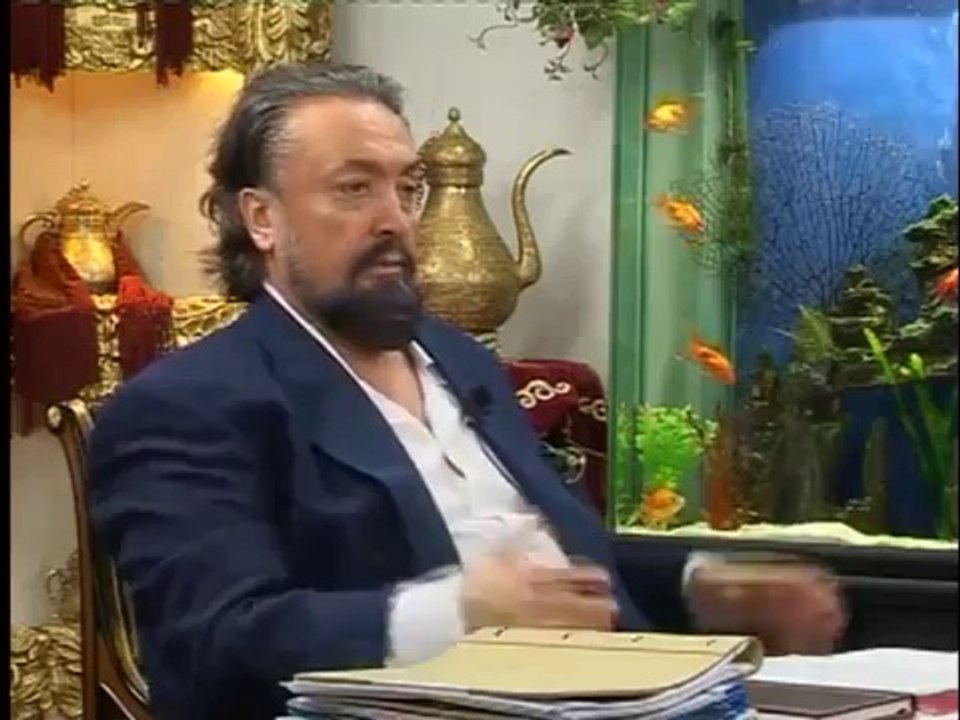 Her şey kaderdeyse niçin insanlar cehenneme gidiyor sorusuna Adnan Oktar cevap veriyor