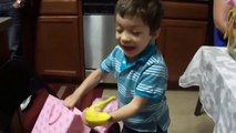 Banana Kid : so funny reaction of a kid who loves bananas!!!