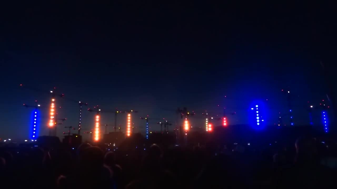 Kranensee : Ballet de danse de grues de chantier