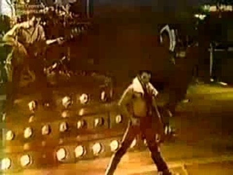 Queen Hammersmith Odeon 1979 extract
