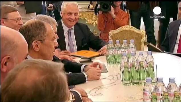 Obama y sus aliados presionan a Moscú, que sigue tomando posiciones en Crimea