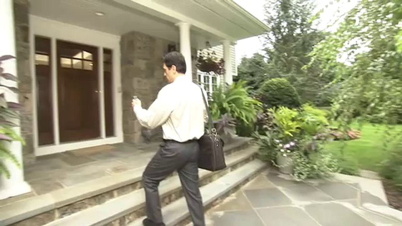 LYNX Plus Wireless Security System from Honeywell Security