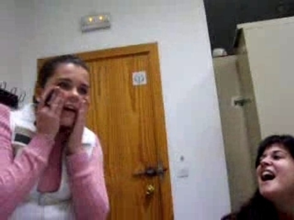 q mal estamos nenas...
