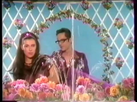 Mikado - La Fille Du Soleil ''''- (Clip )