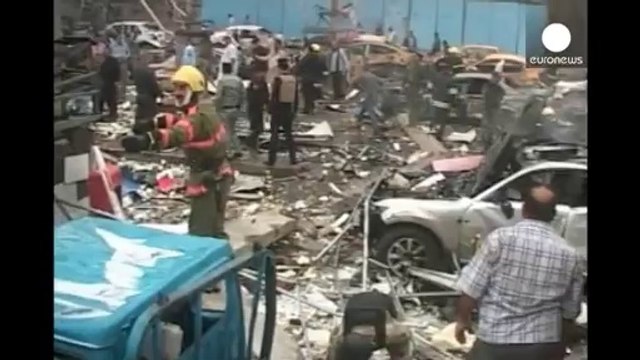 Iraq, attentato suicida a Hilla, decine le vittime