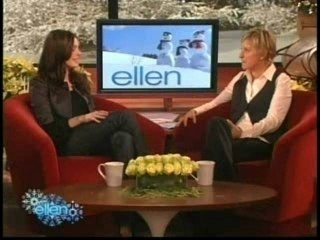 anne-hathaway-ellen-1