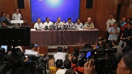 Anxious wait for families of missing Malaysia plane passengers