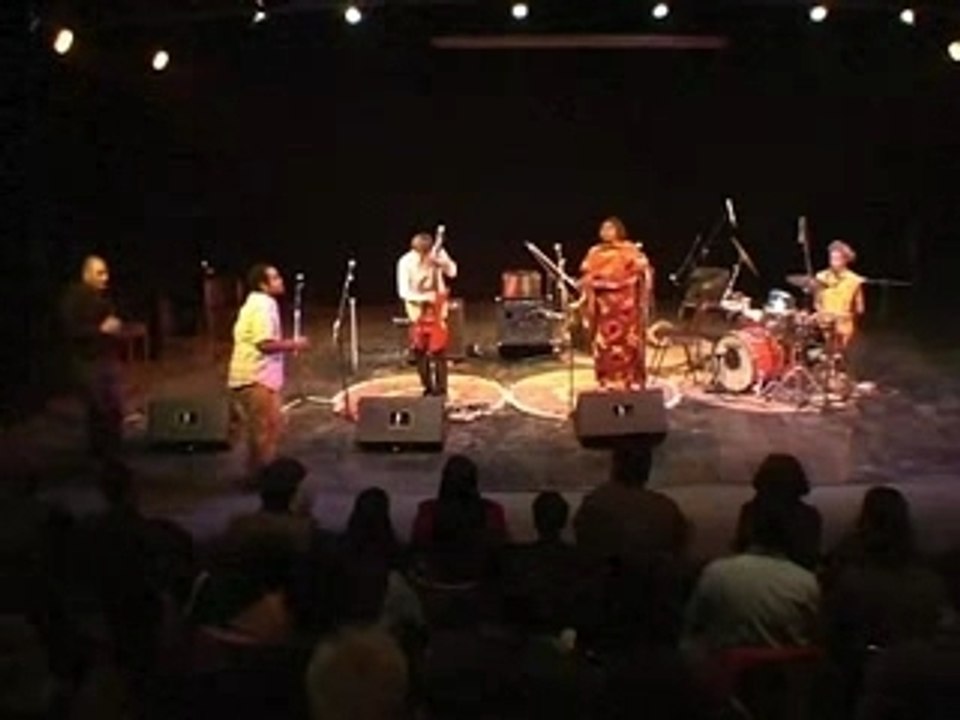 Bumcello :: Soudanese Rock