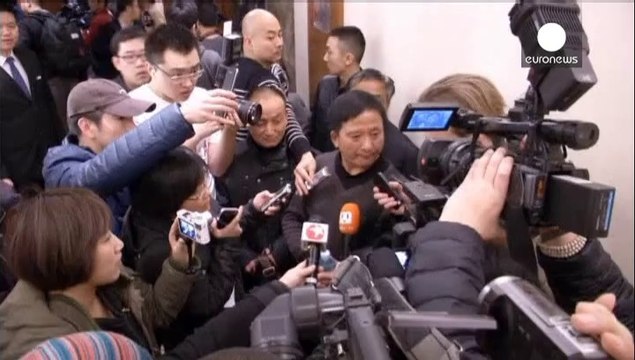 La pazienza è finita. I familiari chiedono un intervento di Pechino sulla Malaysian Airlines